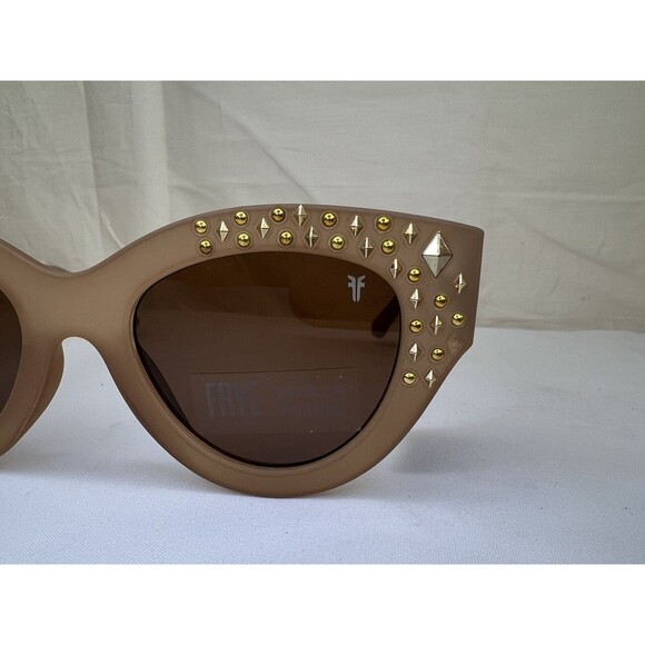 Frye & Co. 1021 GOLD  Square Cat Eye Studded Bulky Sunglasses NWT MSRP $149 - Picture 4 of 9